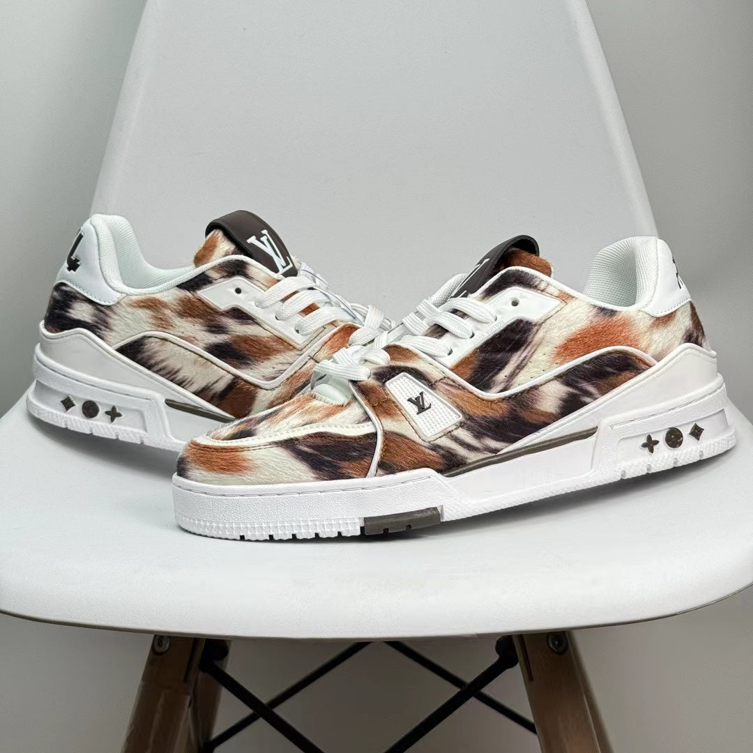 LV Trainers #54 Mule Marron
