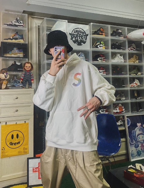 Supreme Swarovski S Logo Hooded Sweatshirt White