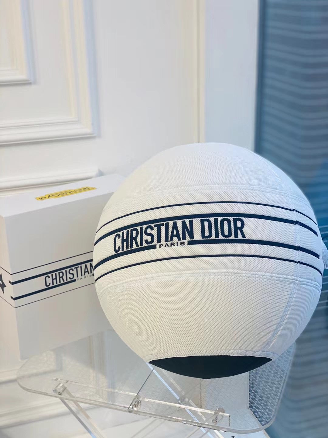 CHRISTIAN TECHNOGYM GYM BALL